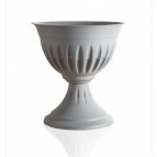 Вазоны и рюмки для цветов