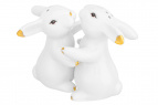 Набор для специй "Кролики обнимашки" 2 предмета, 5,5*5,5*8 см 50 мл - солонка и перечница, белый с золотом, фарфор